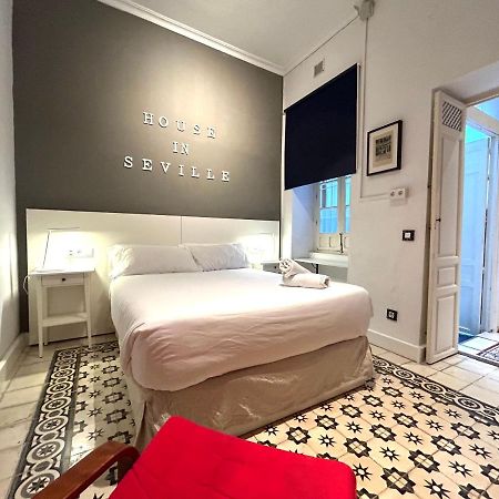 Home In Seville V33-B 外观 照片