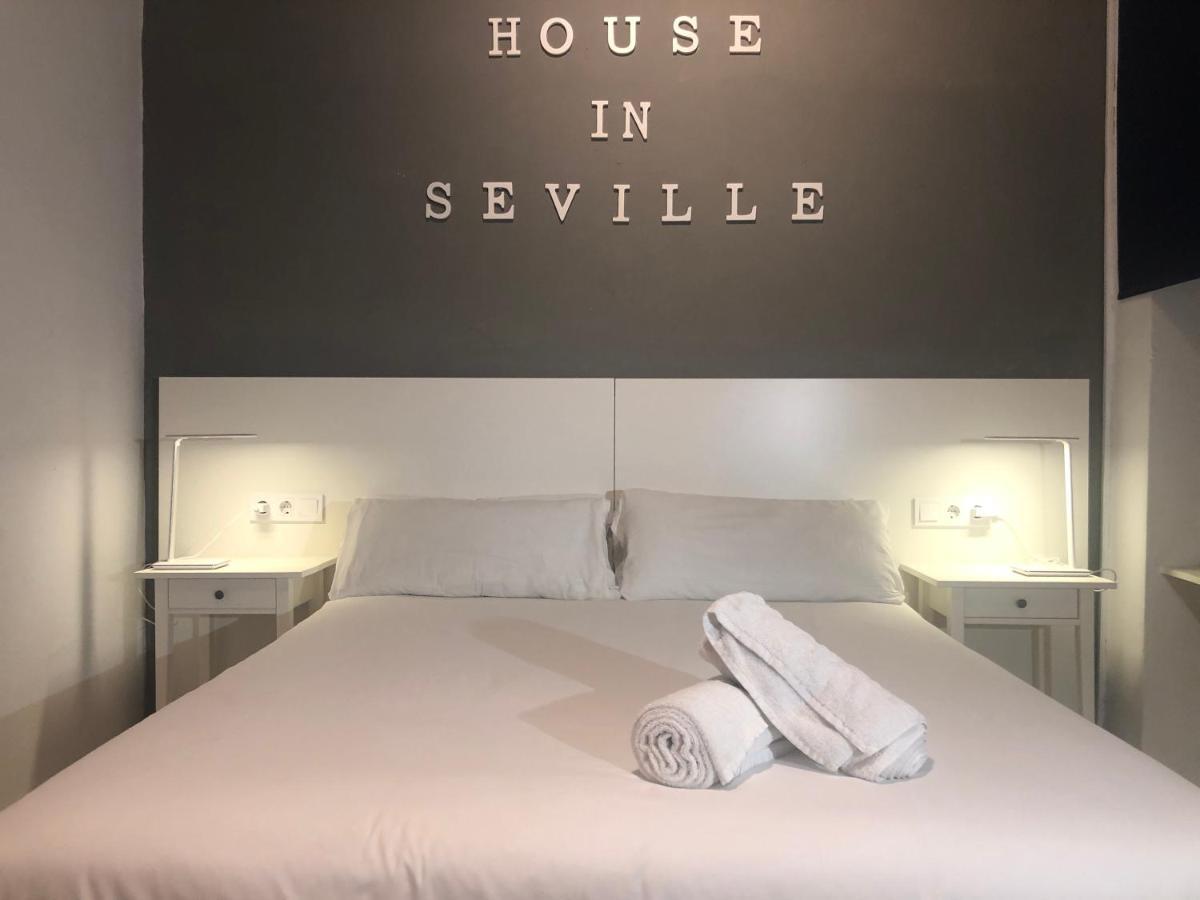 Home In Seville V33-B 外观 照片