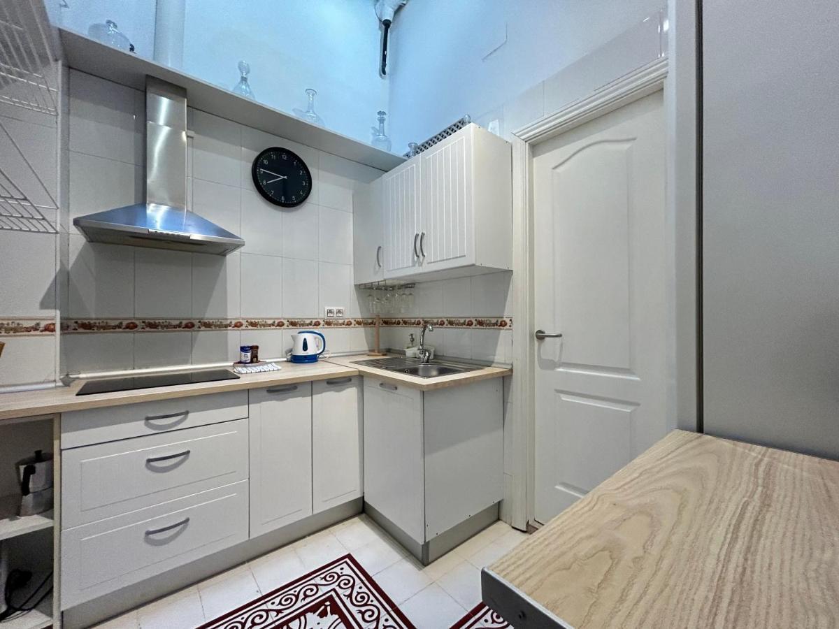 Home In Seville V33-B 外观 照片